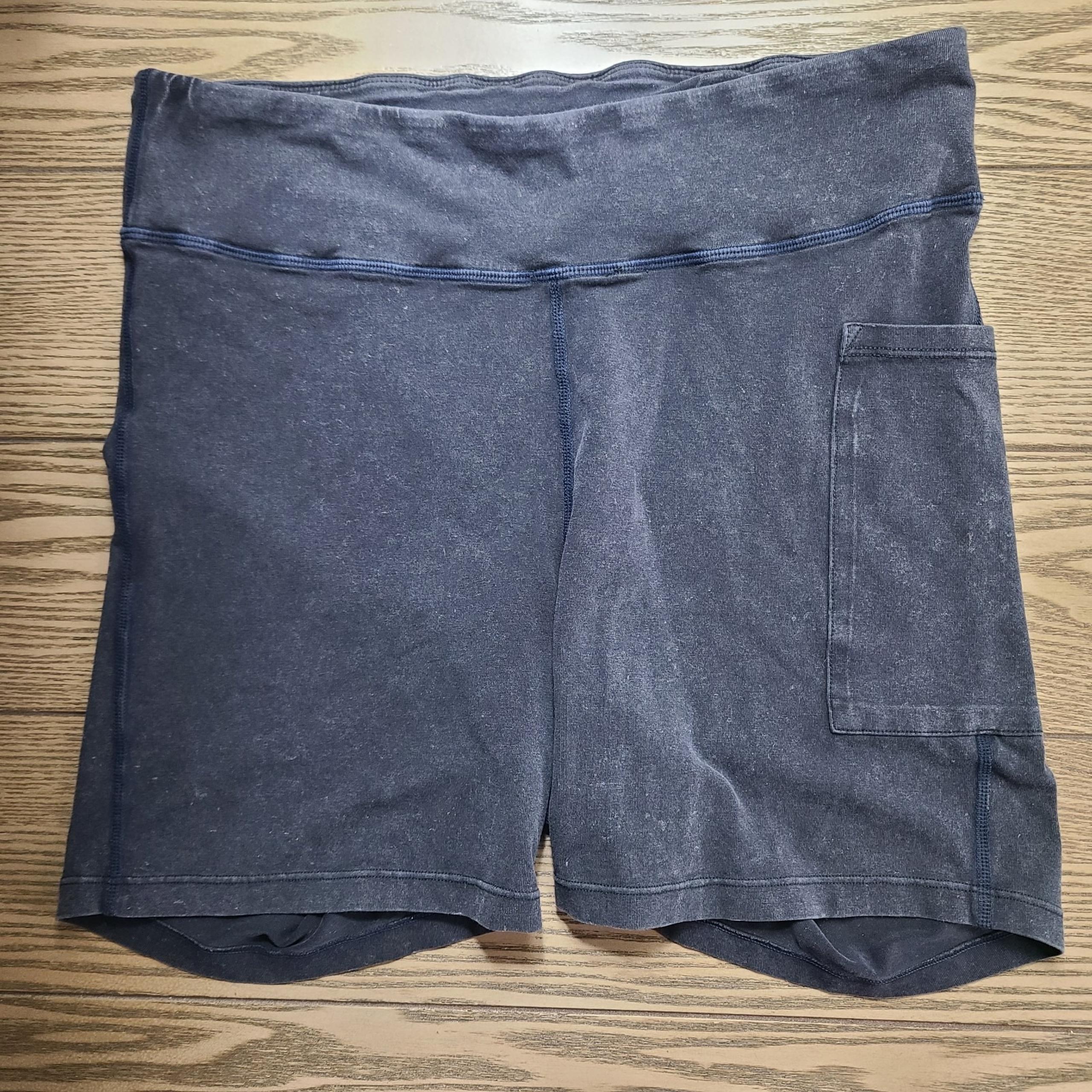 Free People Movement Gray Knit Biker Shorts M High Rise Stretch Lounge Active
