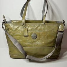 Coach Patent Leather Shoulder Bag Tote Large Roomy Tote Olive Green Color