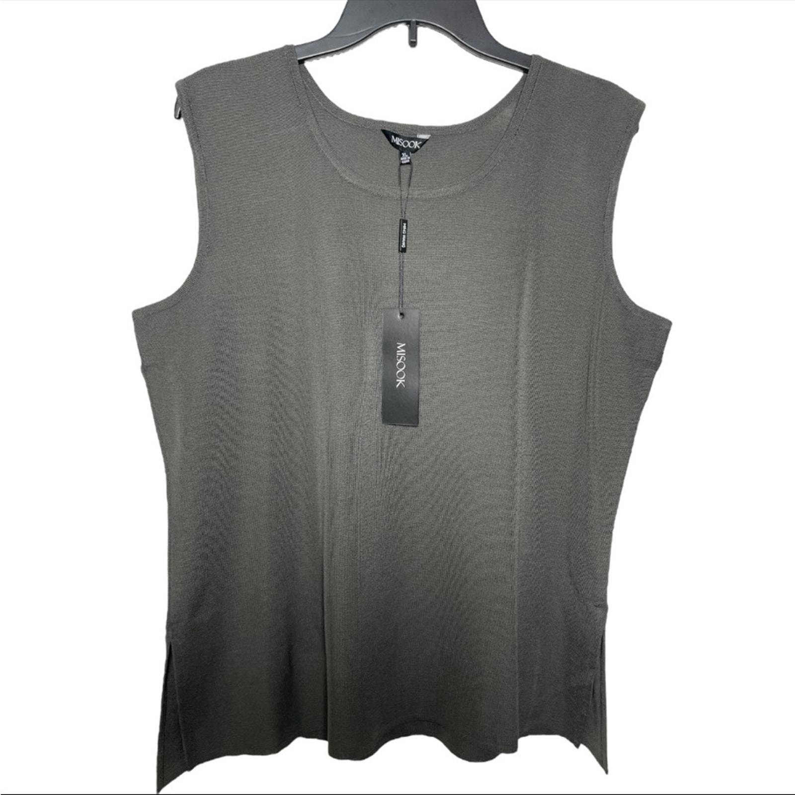 Misook classic knit tank top XL