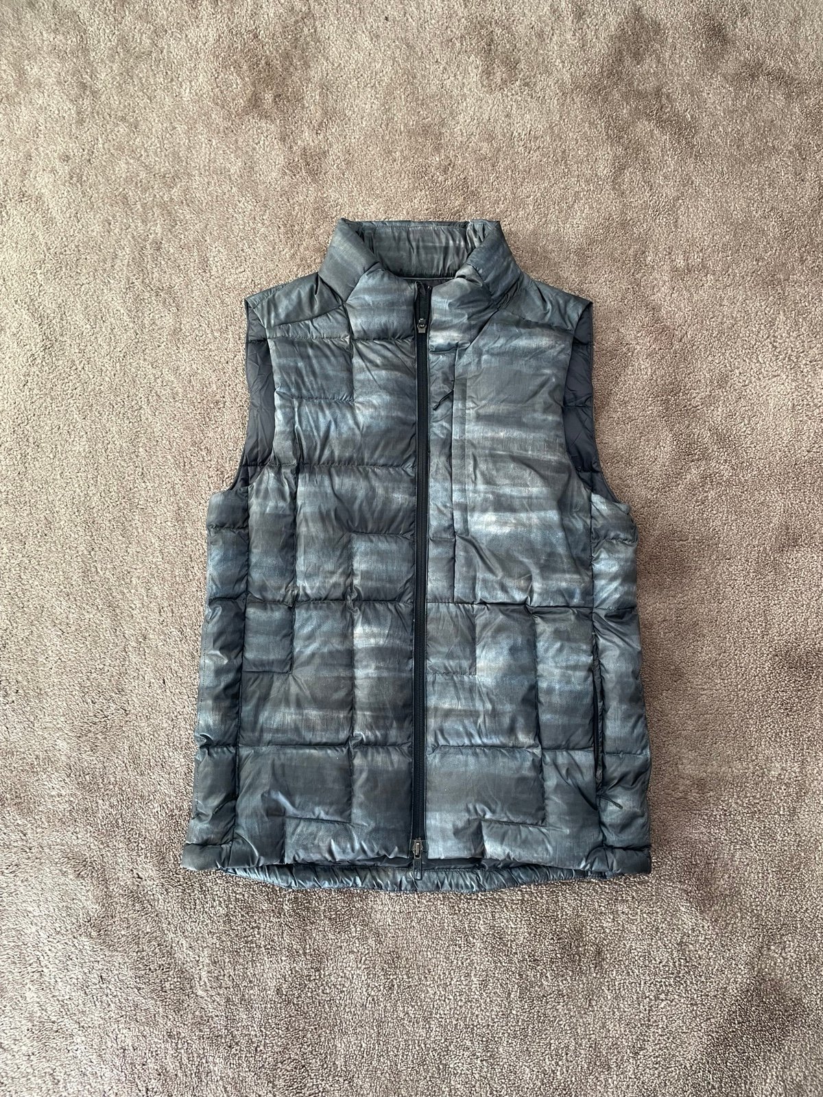 Lululemon Pack it Down Puffer Vest Men’s size Medium