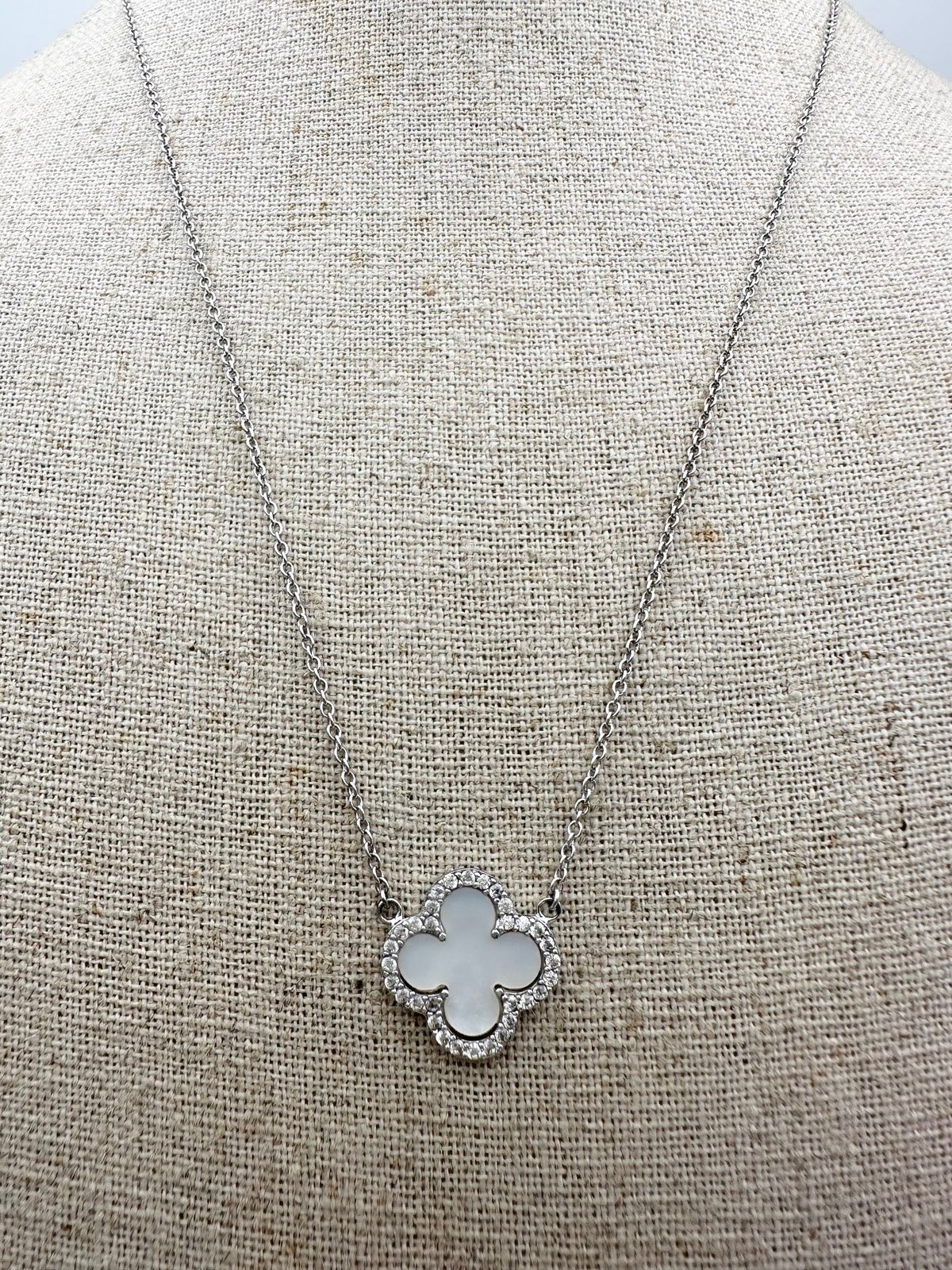 925 sterling silver mother of pearl rhinestone clover Necklace
