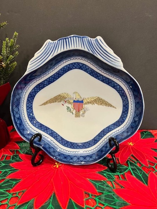 Mottahedeh Vista Alegre Department of State Shell Dish