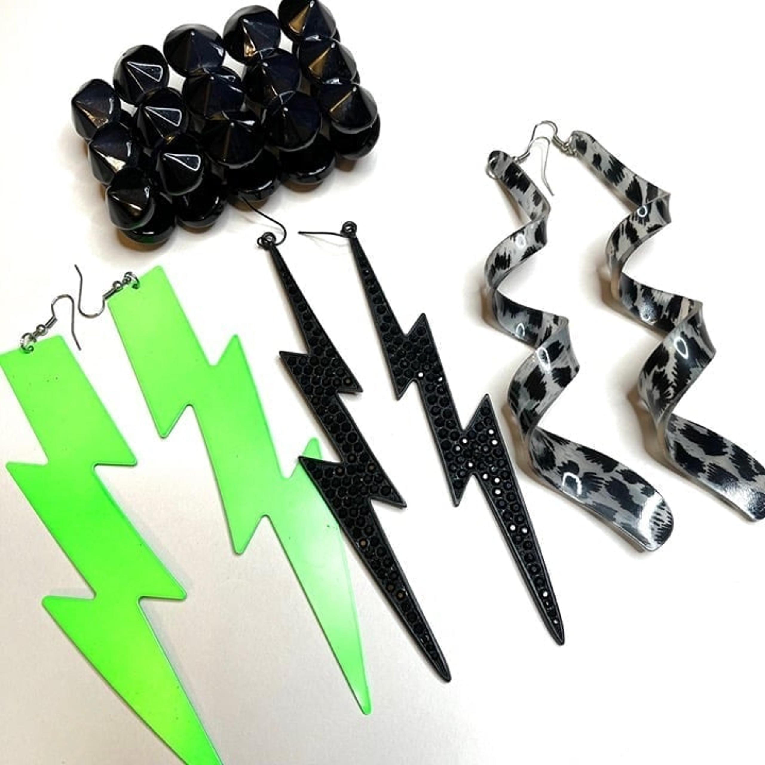 Lightening Bolt Earrings Bundle Lot Black Neon Green Leopard Vintage Y2k Punk