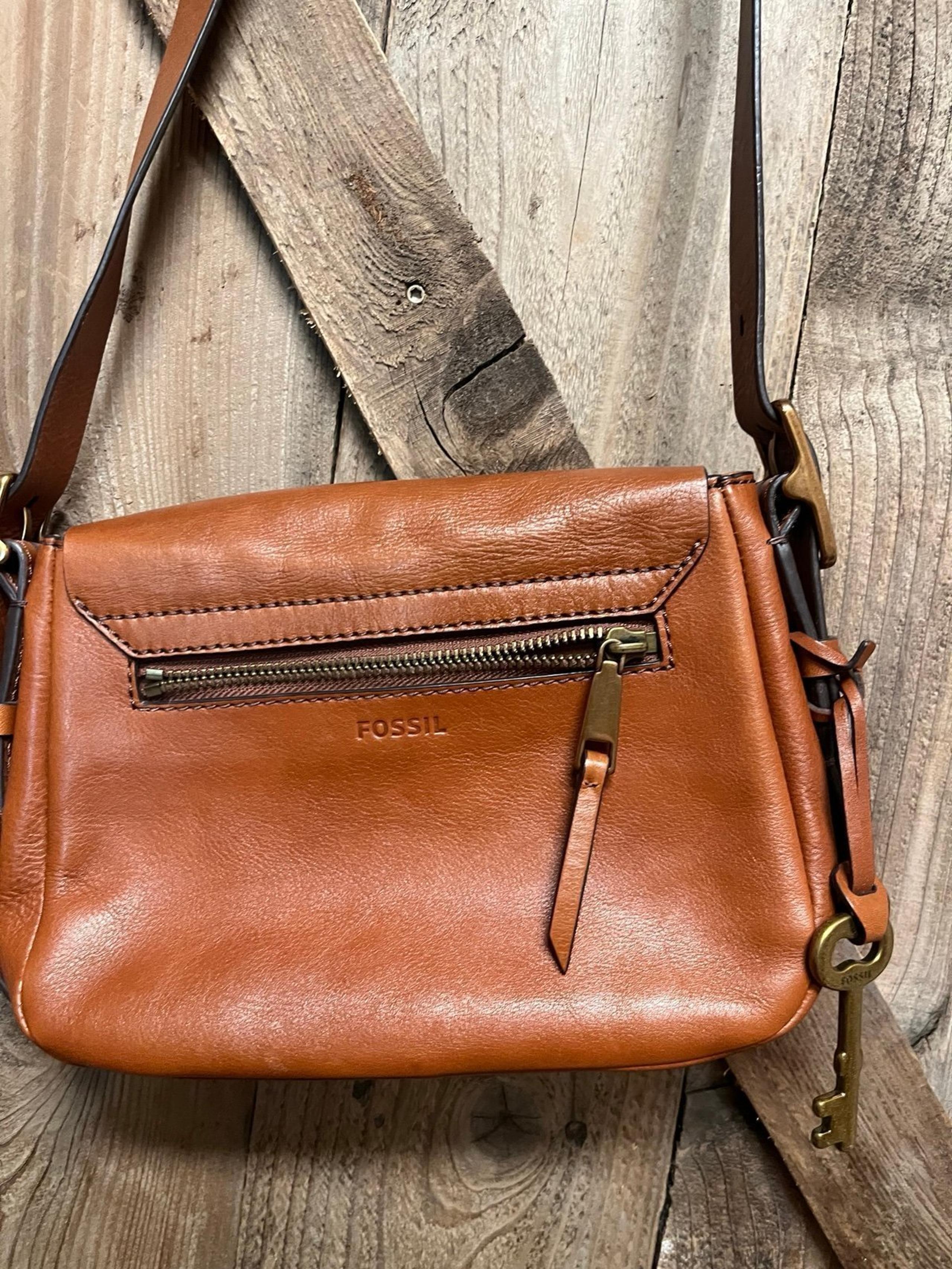Fossil Crossbody Womens leather bag