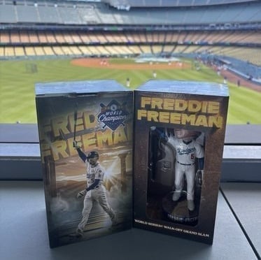 Freddie Freeman WALK OFF Home Run SGA Dodgers 2025 Bobblehead SGA