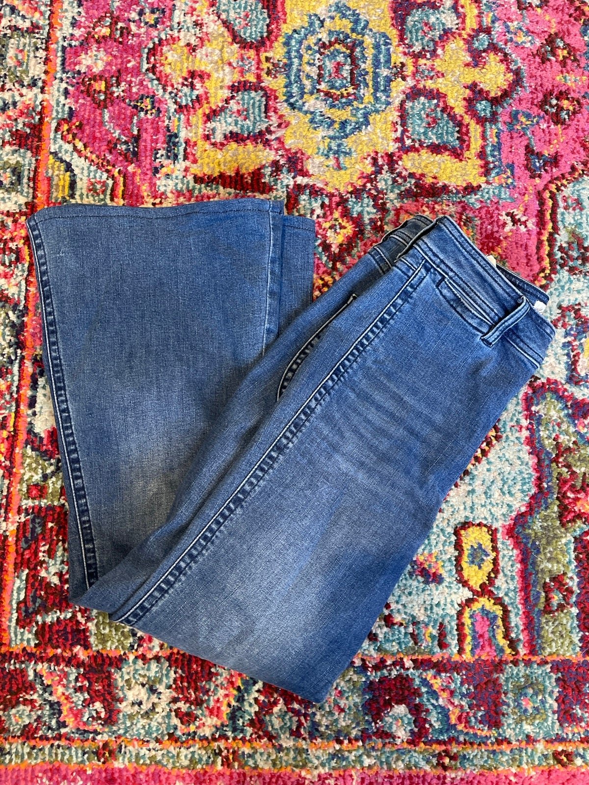We The Free women’s denim bell bottom flare jeans