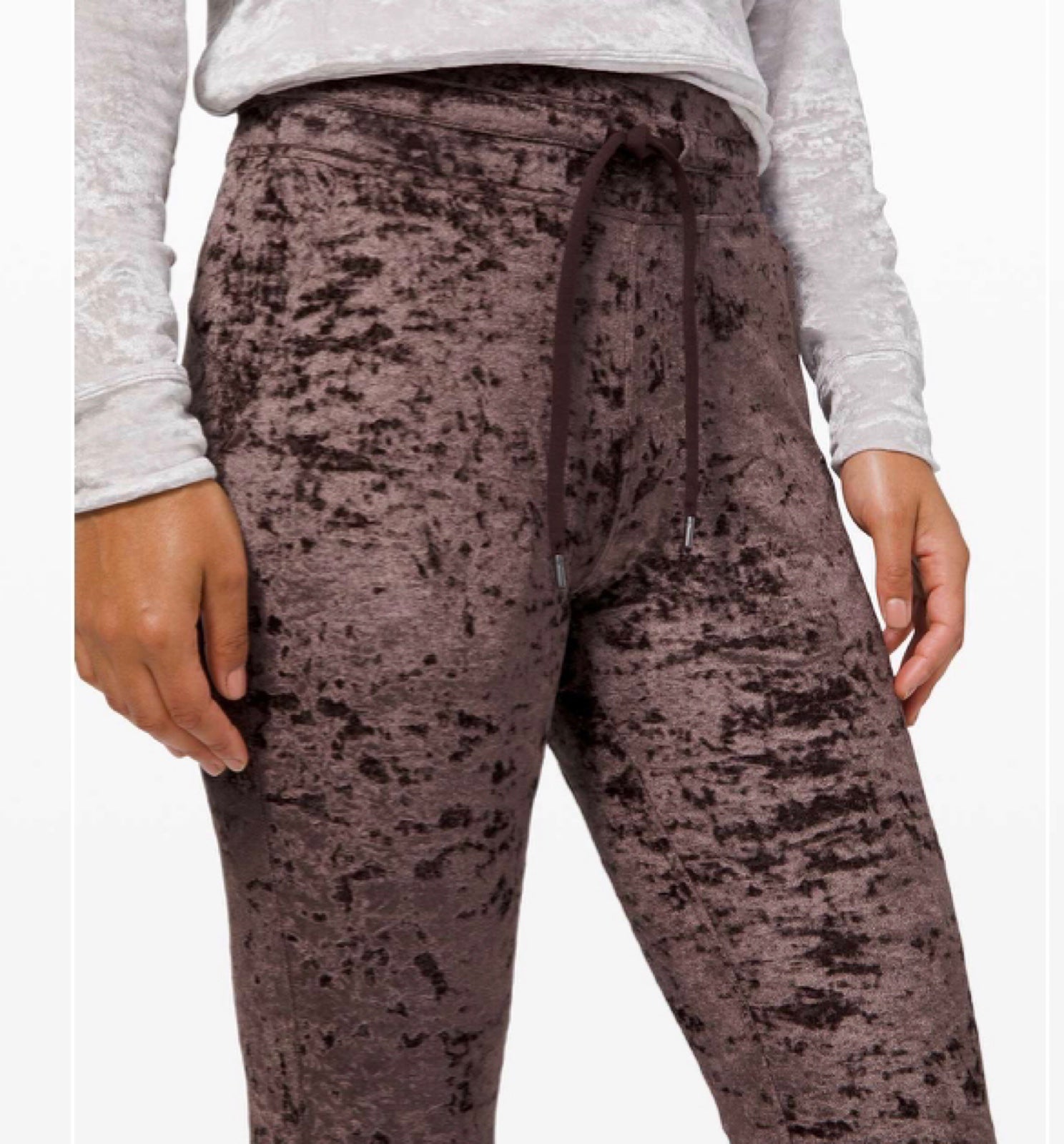 Lululemon Ready to Crush Jogger NWT 4