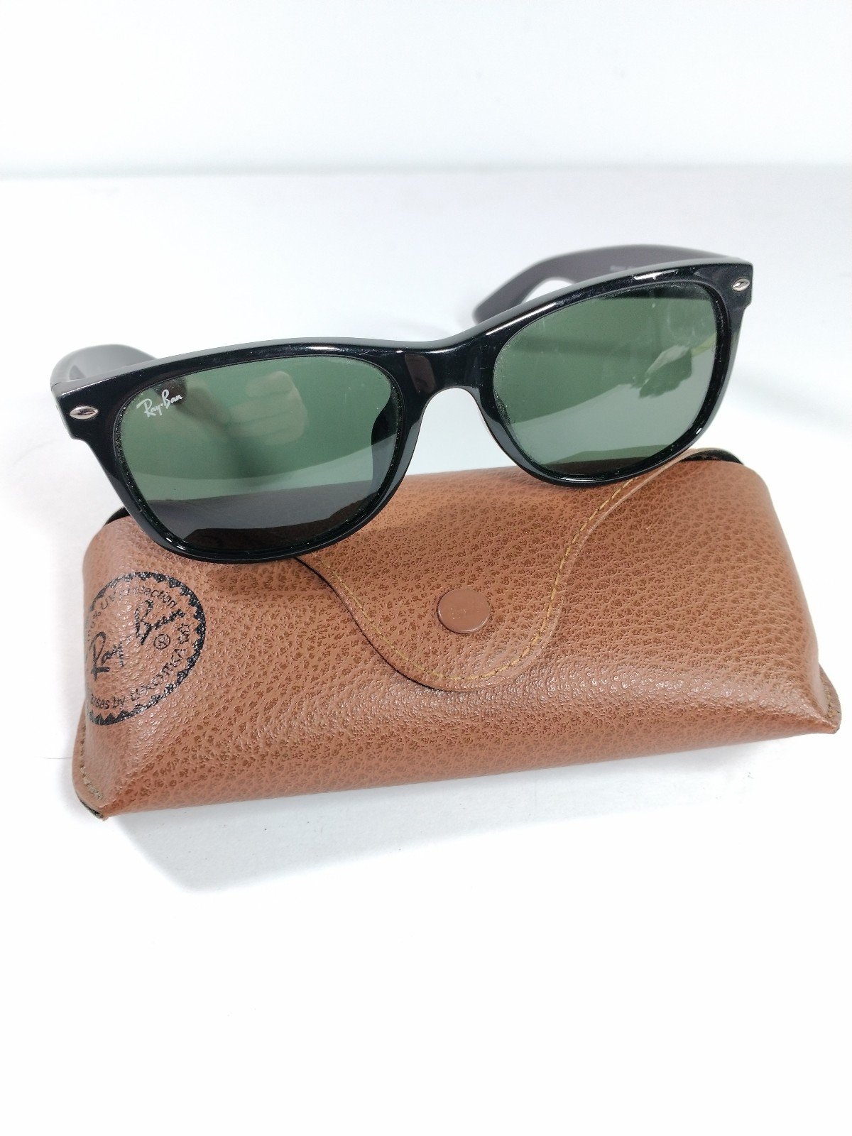 Ray-Ban Sunglasses New Wayfarer RB2132-F 901 55-18 Made in Italy