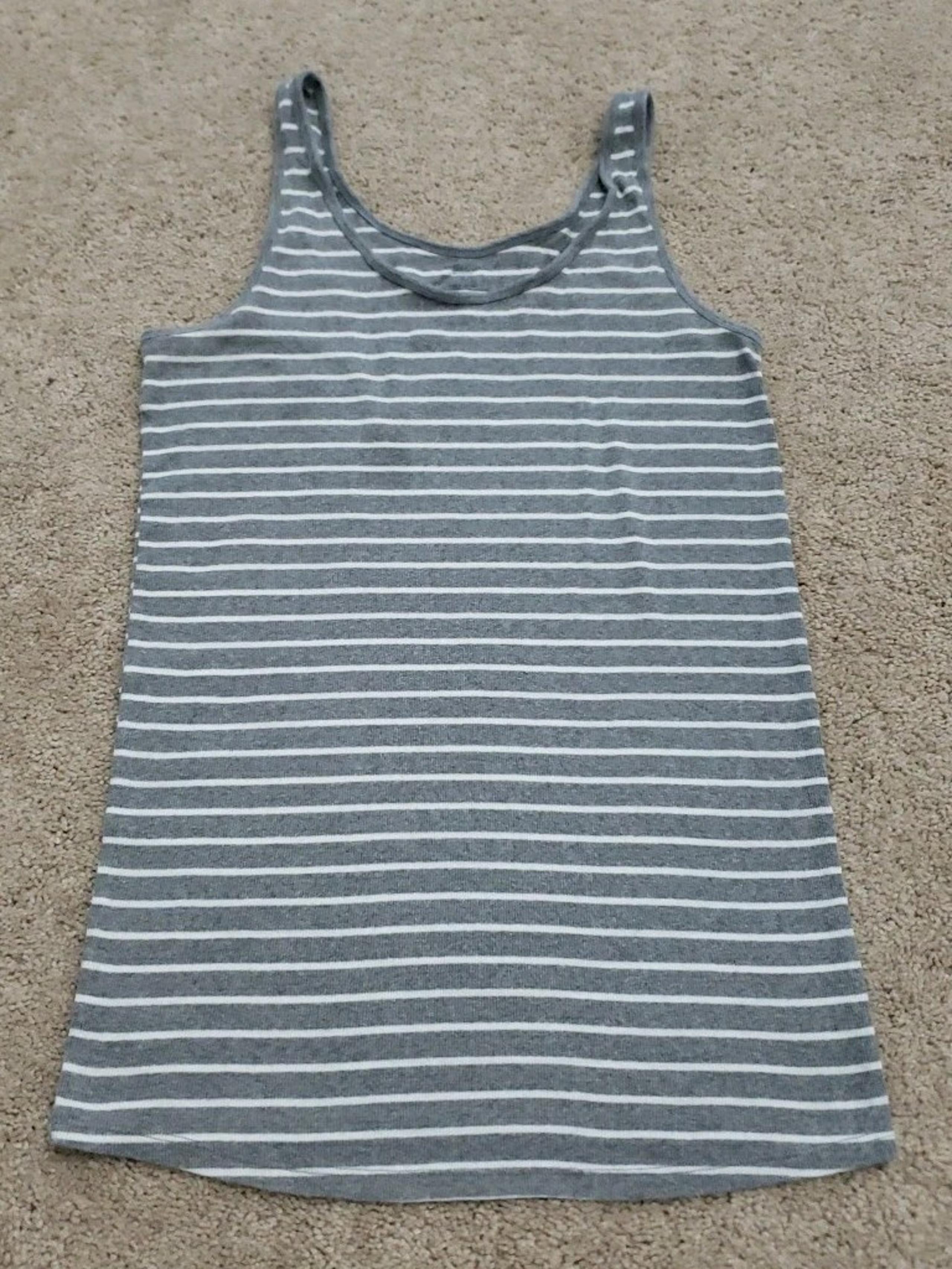 Motherhood Maternity Gray White Striped Ribbed Tank Top Size Large
