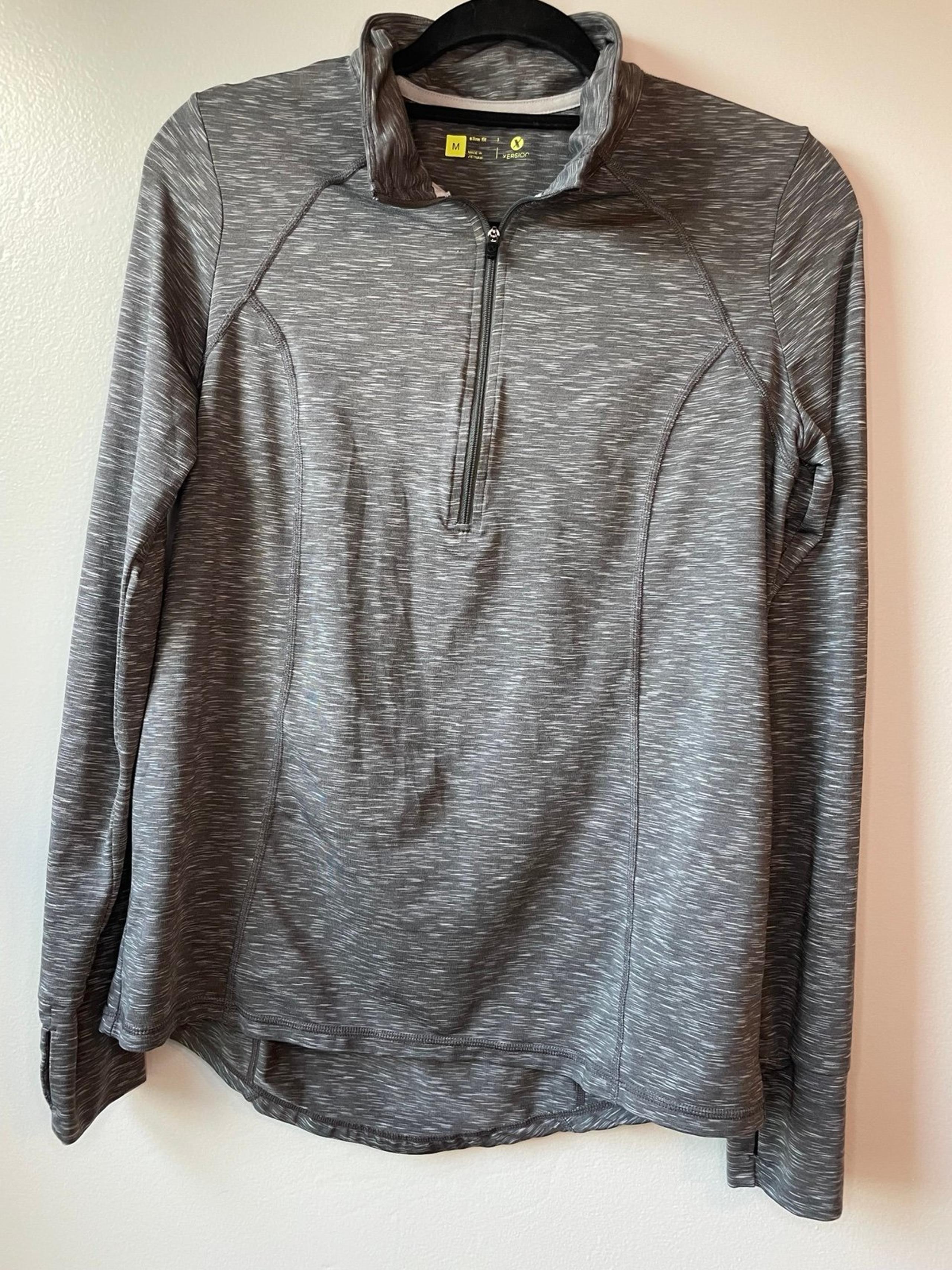 Xersion Women’s Grey Quarter Zip Long Sleeve Athletic Top With Thumbholes Size M