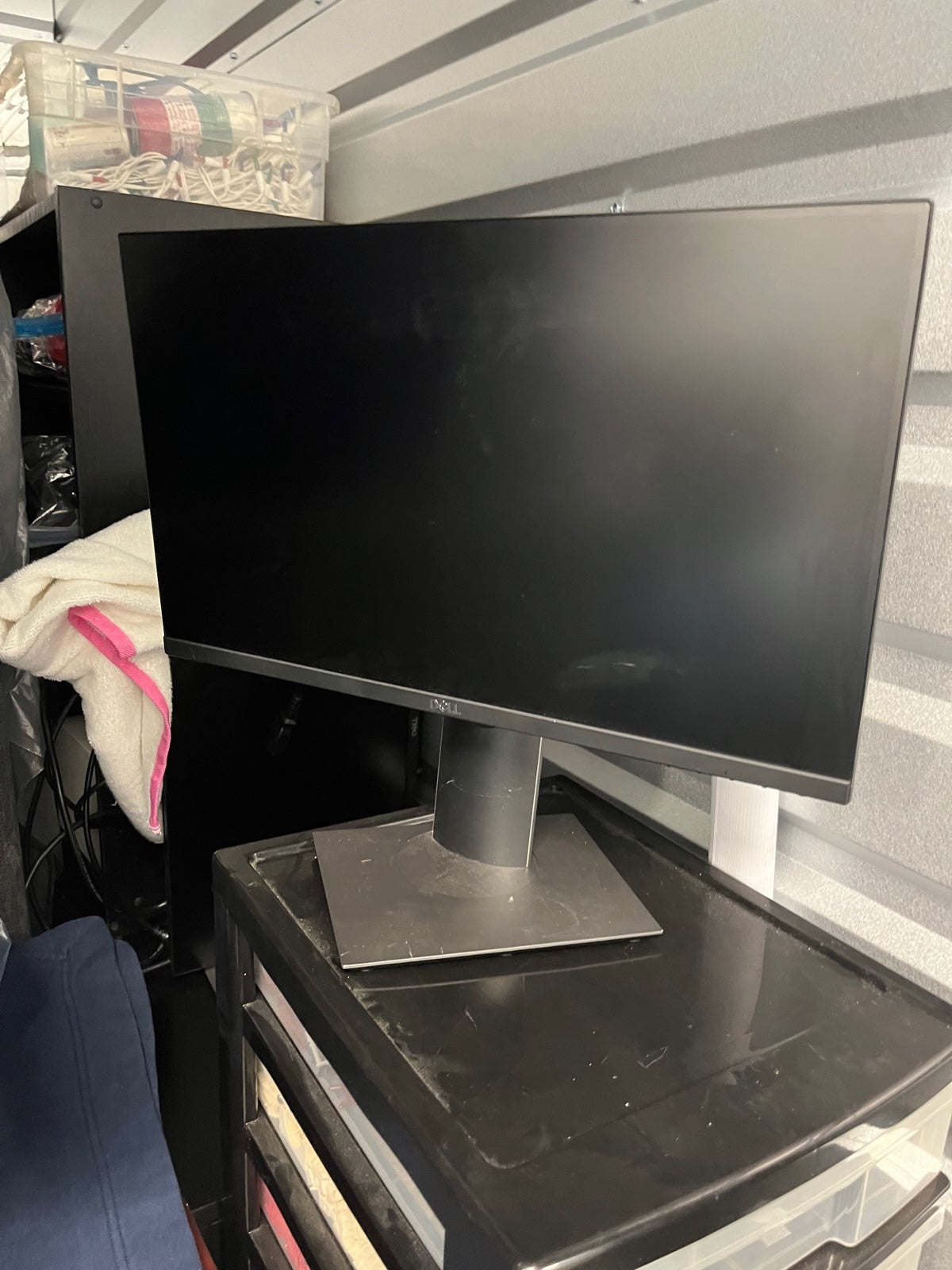 Dell P2219H Monitor