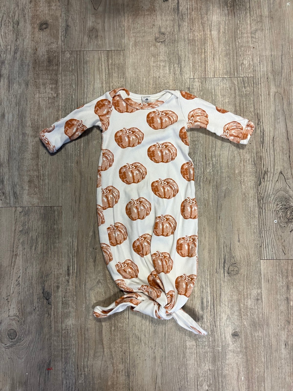 Kate Quinn baby tie sleeping gown 0-3