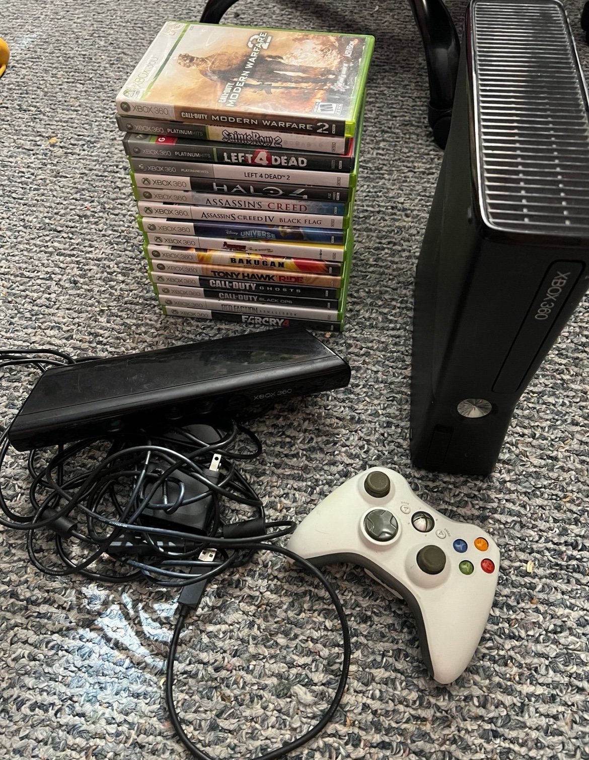Xbox 360 Bundle +Games&Kinect Reserved for Brandon