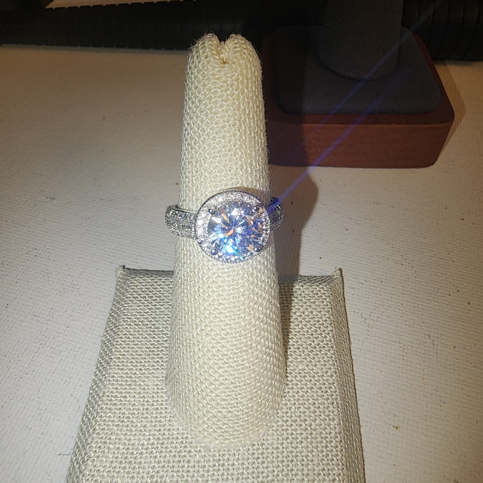 925 STERLING SILVER SZ 6 CUBIC ZIRCONIA RING