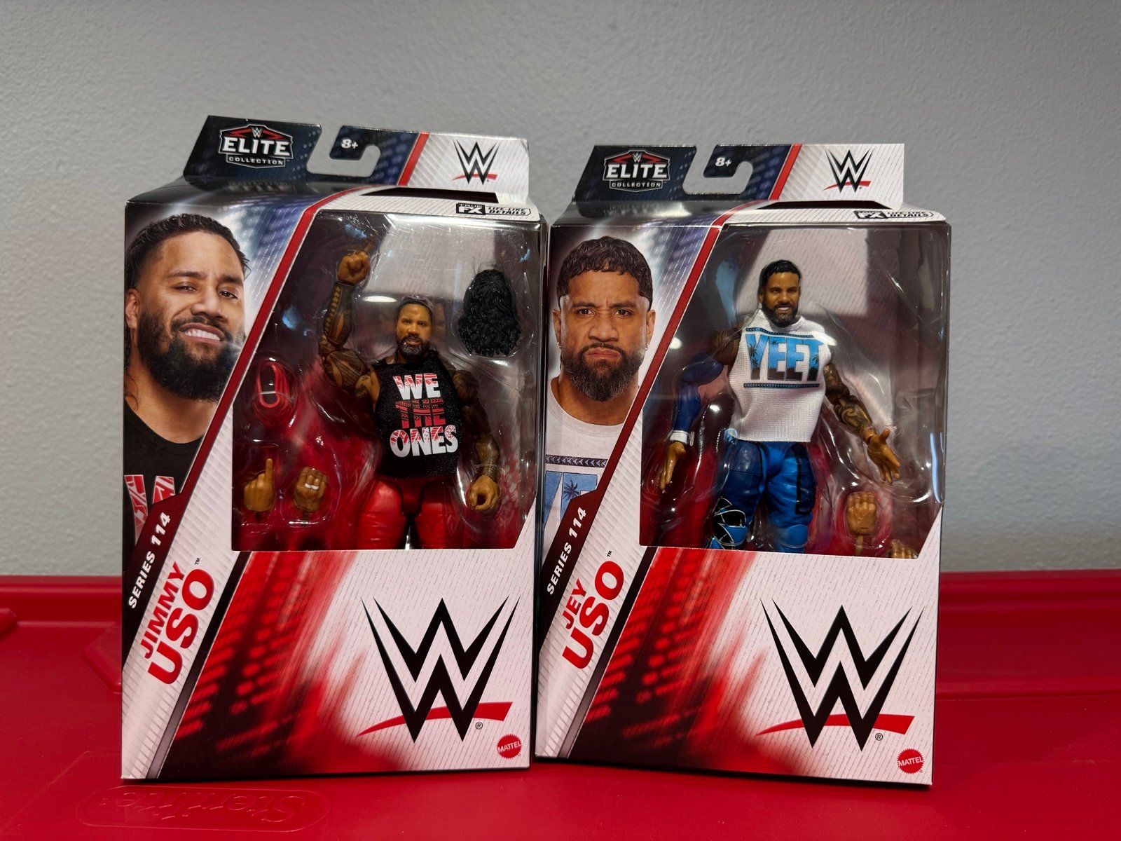 WWE Elite 114 Jimmy and Jey Uso Chases New