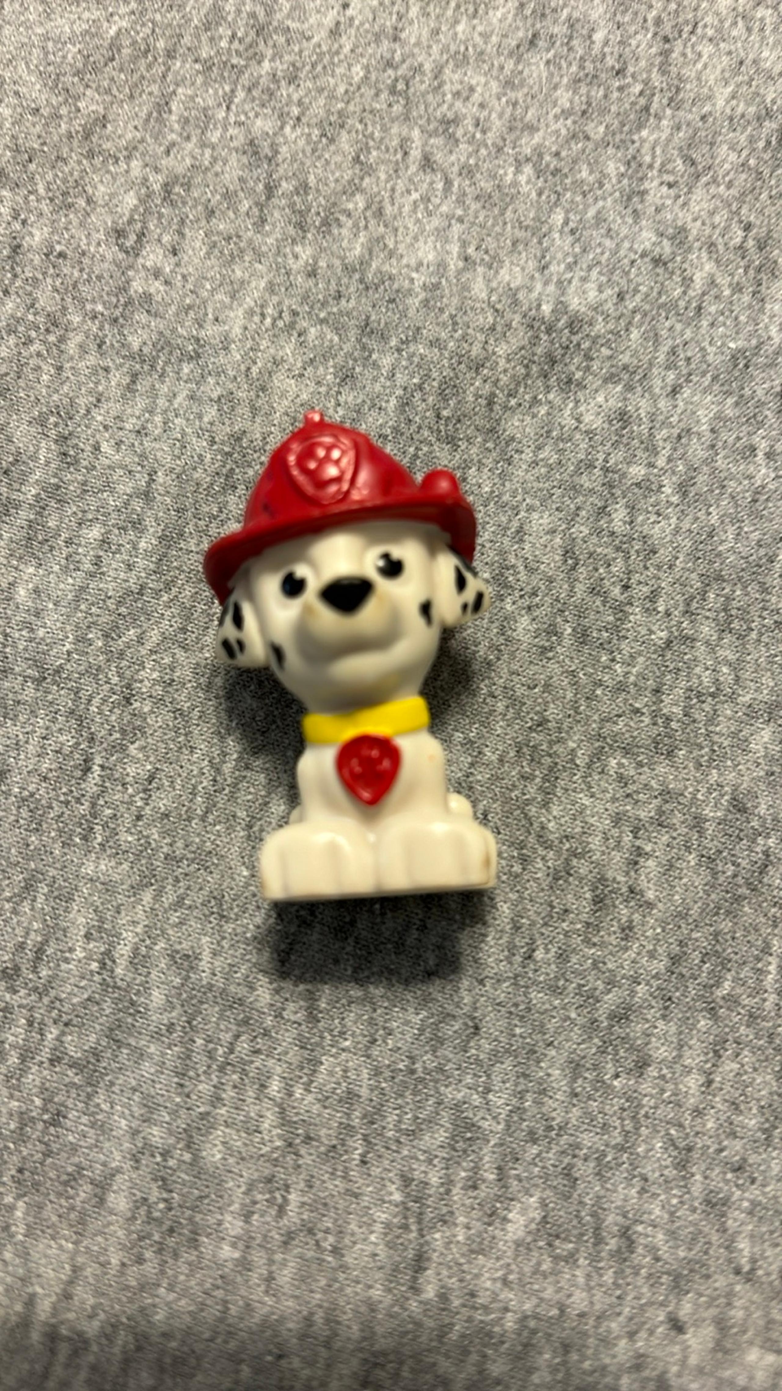 PAW PATROL MINI ACTION FIGURE TOY DOG (PRE-OWNED)