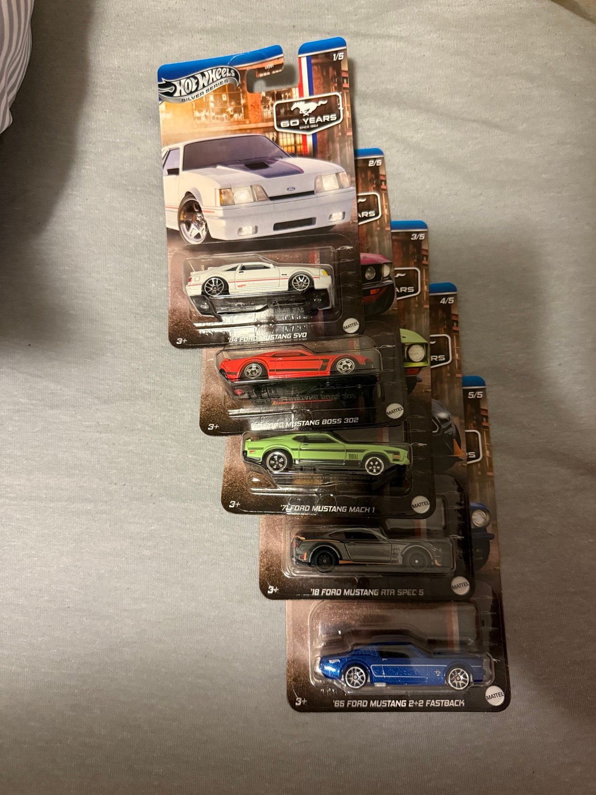 Hot wheel mustangs 1/5-5/5