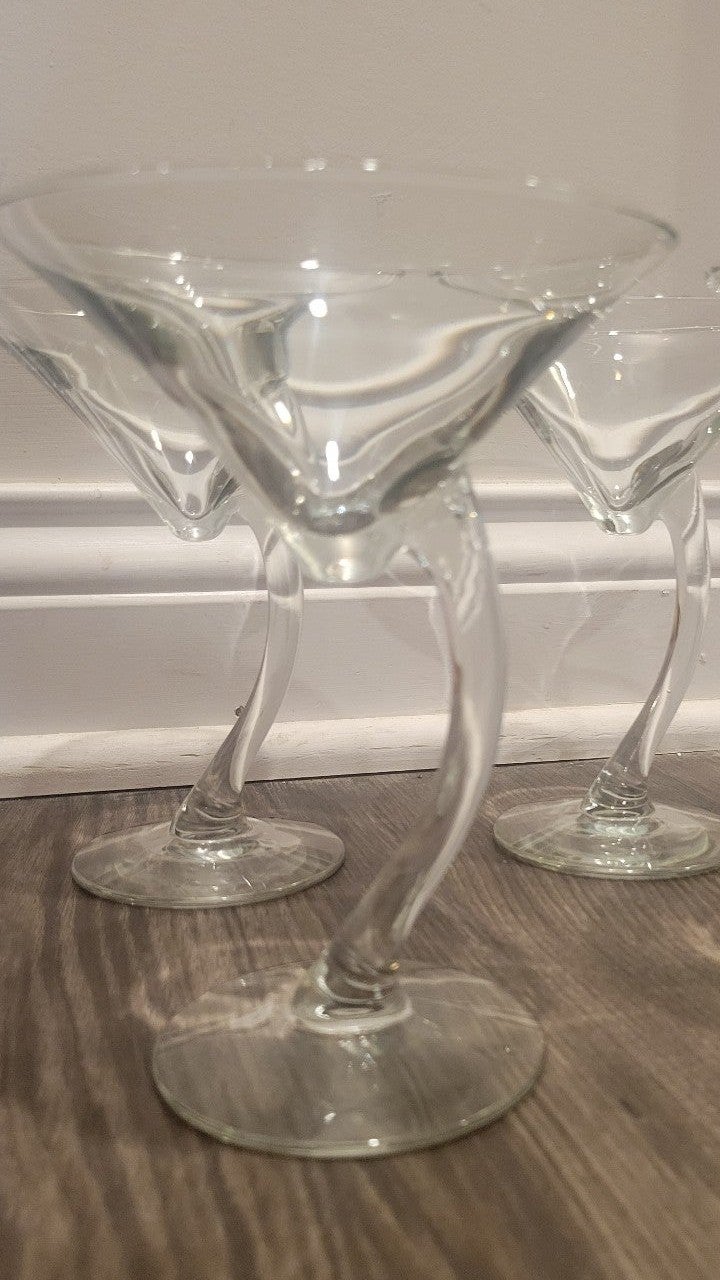 Four Piece Martini Glass With Curved Stems. Beautiful vintage Martini glasses! Four Piece Martini Glass With Curved Stems. Beautiful vintage Martini glasses!