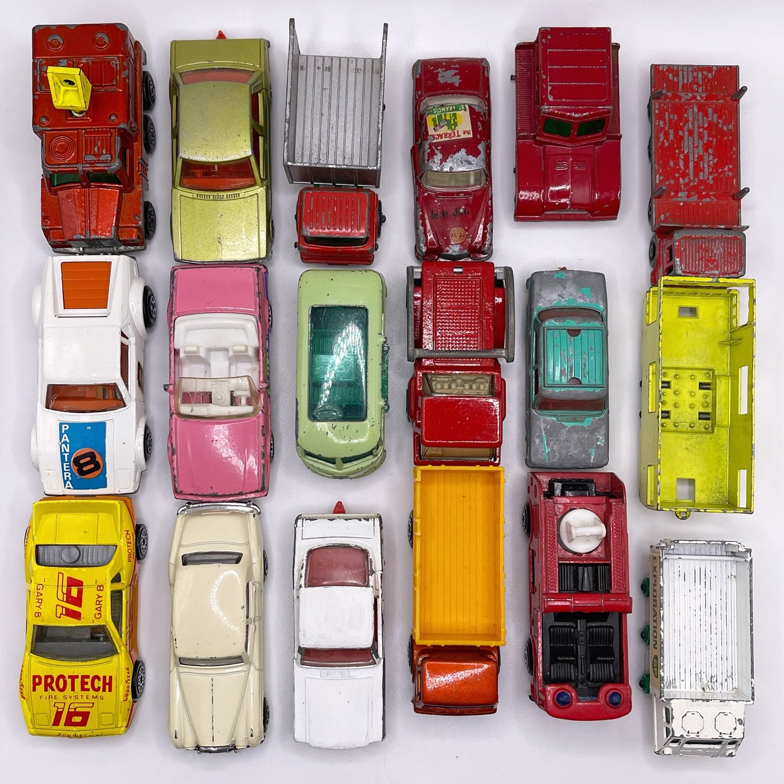 Vintage Matchbox Lesney Die-Cast LOT Ford Cortina Leyland Mustang VW Caravette +