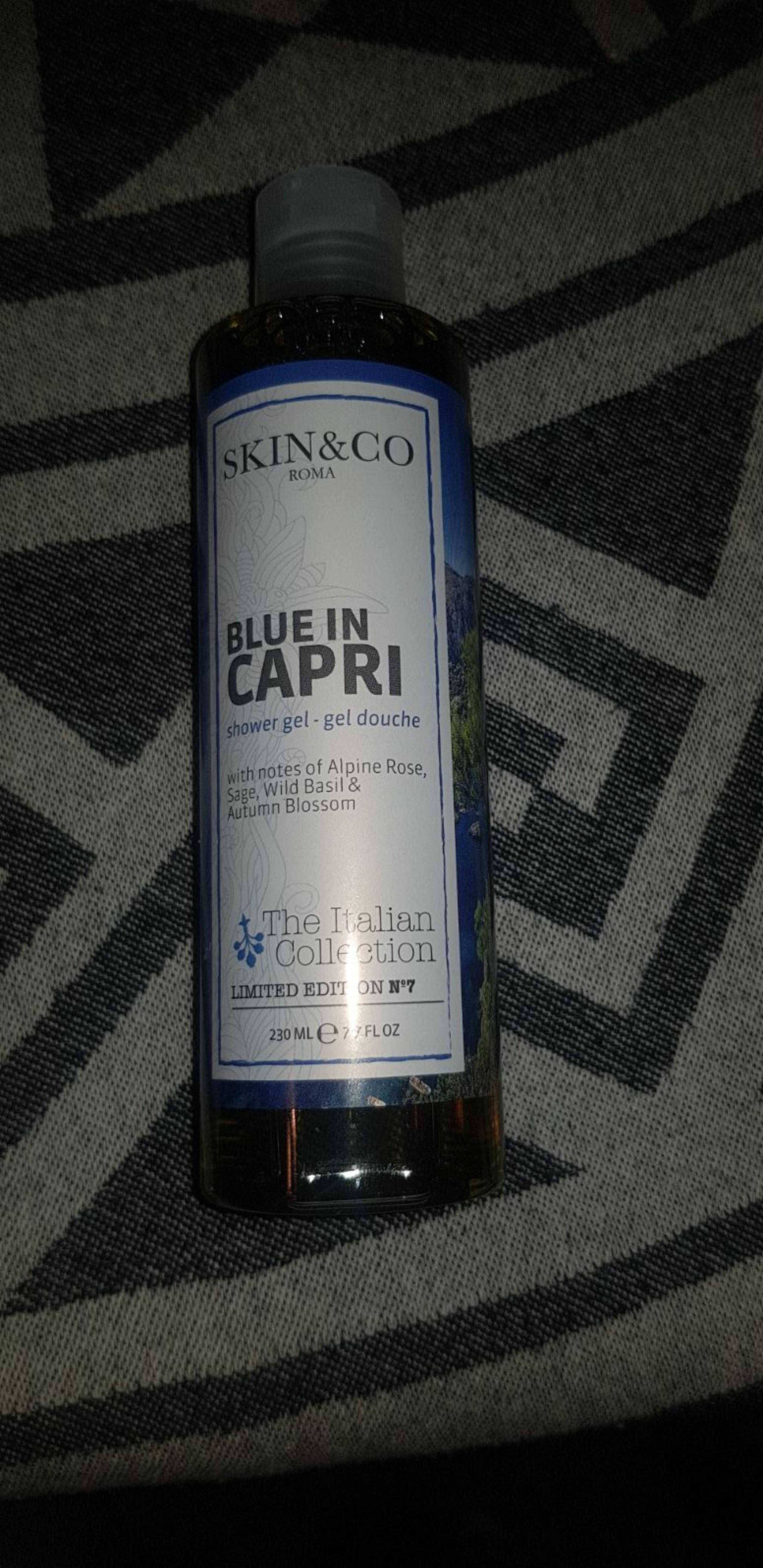 Skin&Co Roma Blue in Capri