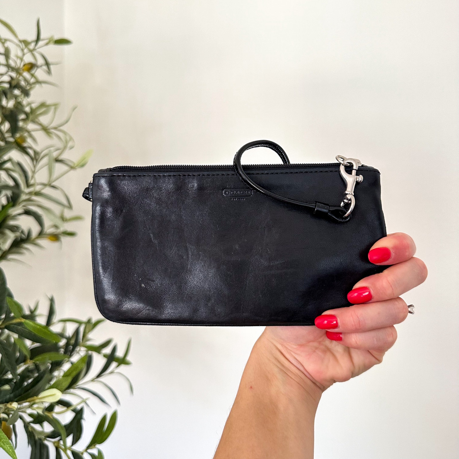 Coach Leather Zip-Around Detachable Wristlet Strap Clutch Black