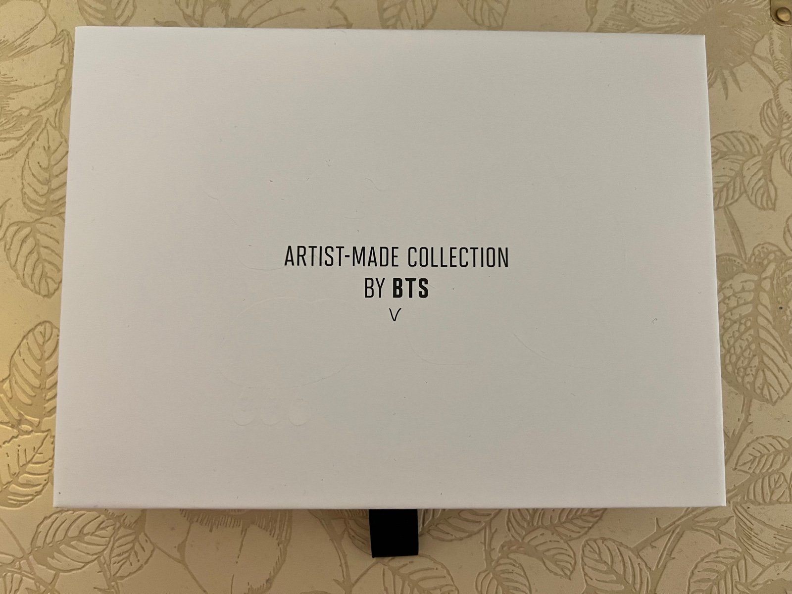 Bts V Artist-Made Collection Flower Brooch Set
