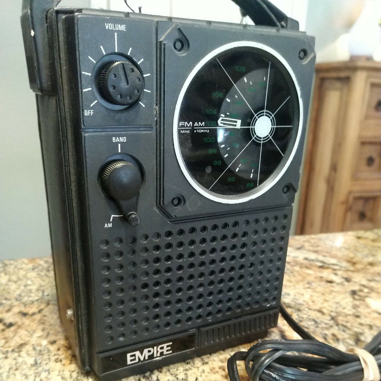 Vintage Radio : Empire Vintage AM/FM Radio / Works Great
