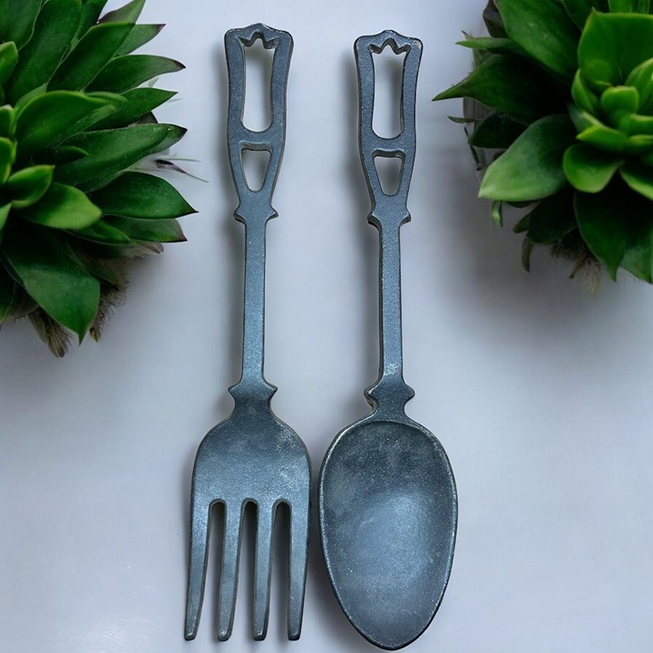 VTG Apco Japan Cast Iron Black Metal Fork & Spoon Set 19.75 Wall Decor