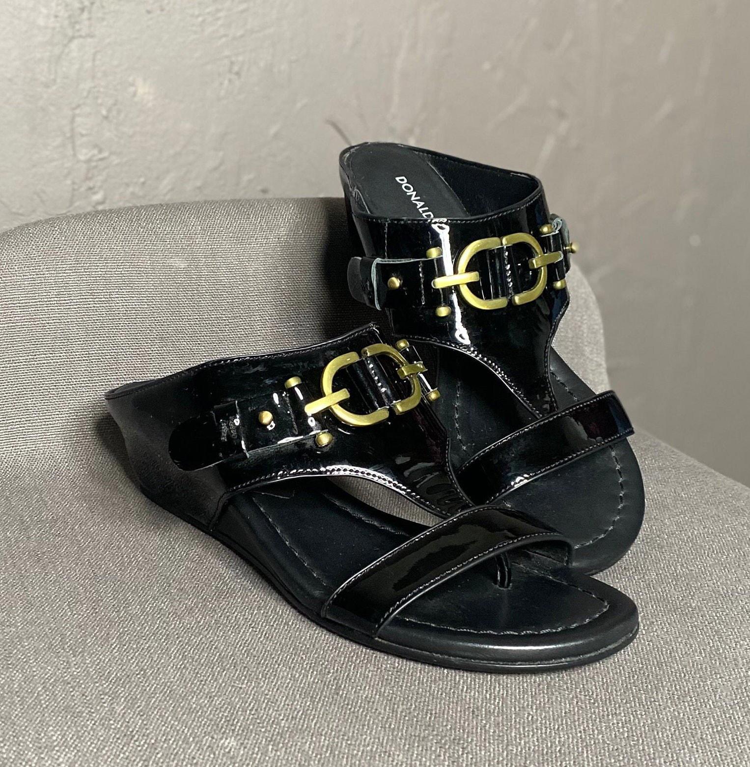Black Patent Leather Wedge DAYNA Sandals by Donald J Pliner Brass Horsebit