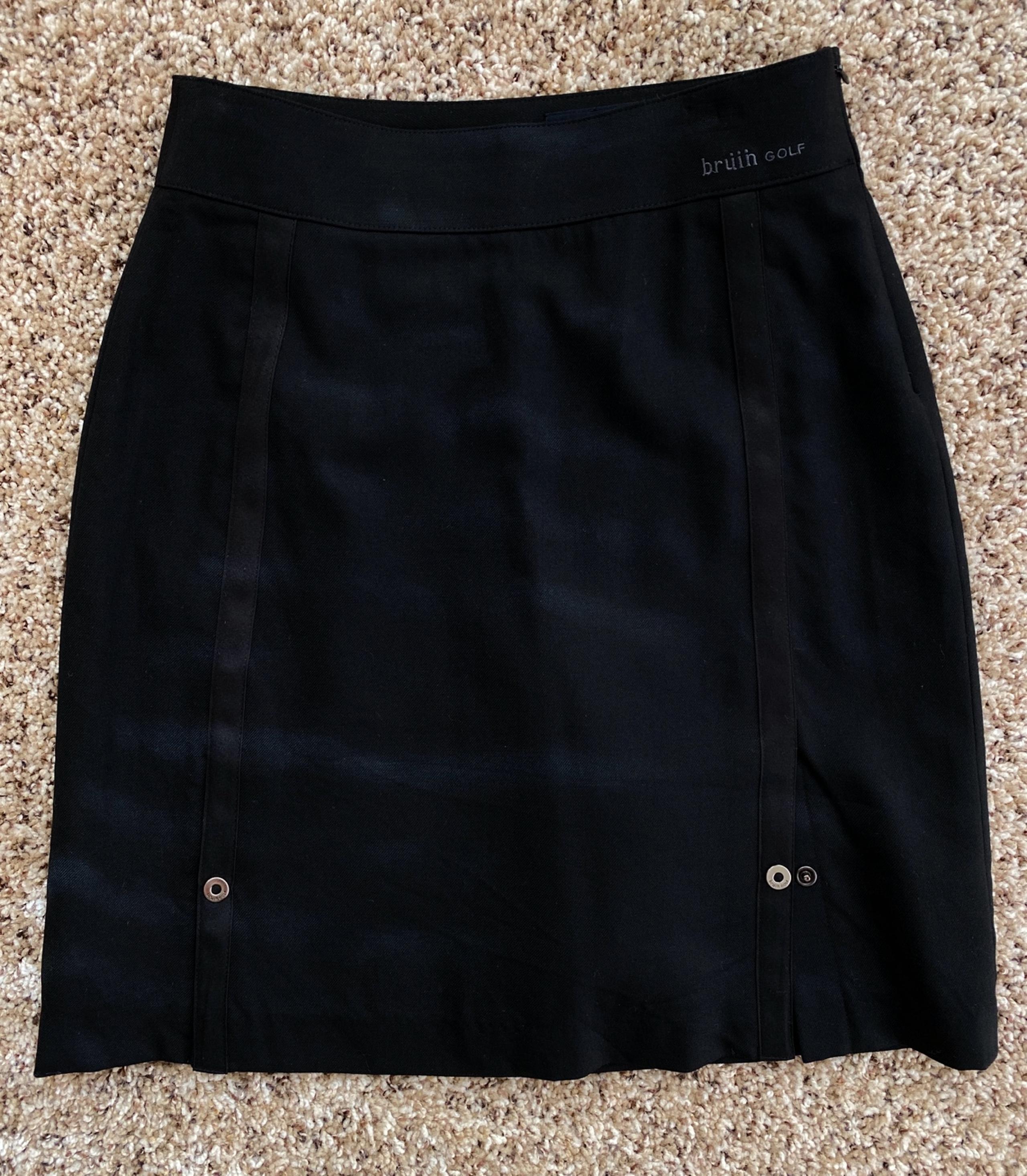 Bruin Golf Wool Skorts wz slits front & Satin strips. Lined. Black. XS.