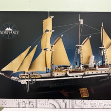 LEGO Icons Endurance 10335