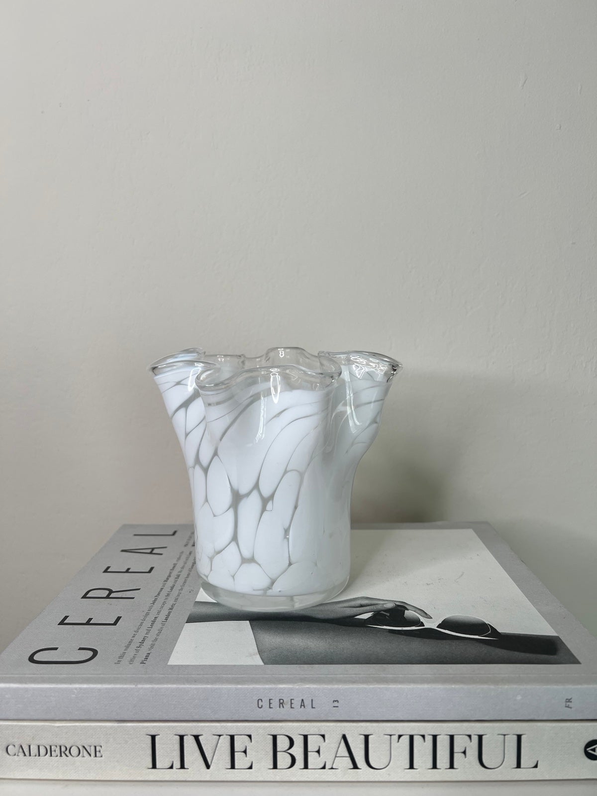 Vintage ruffle glass vase