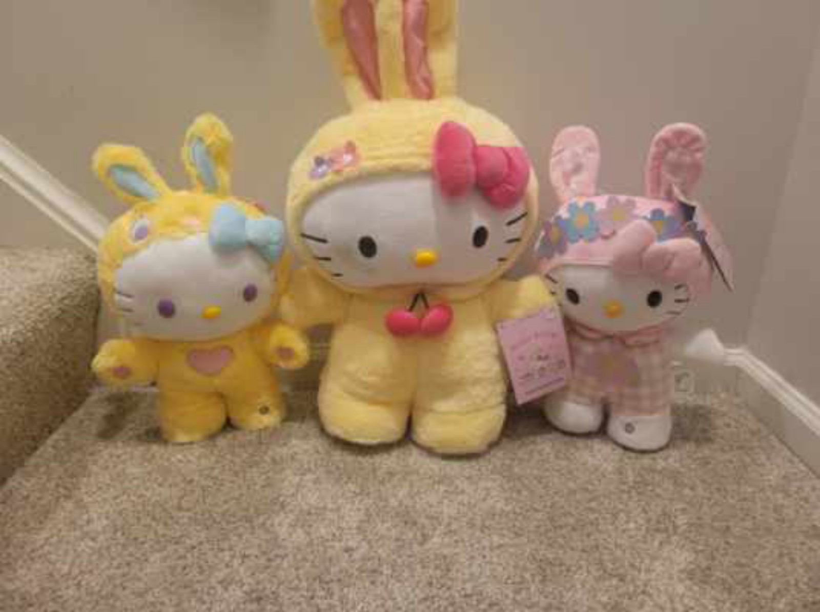 Hello kitty easter greeter and side Steppers bundle of 3