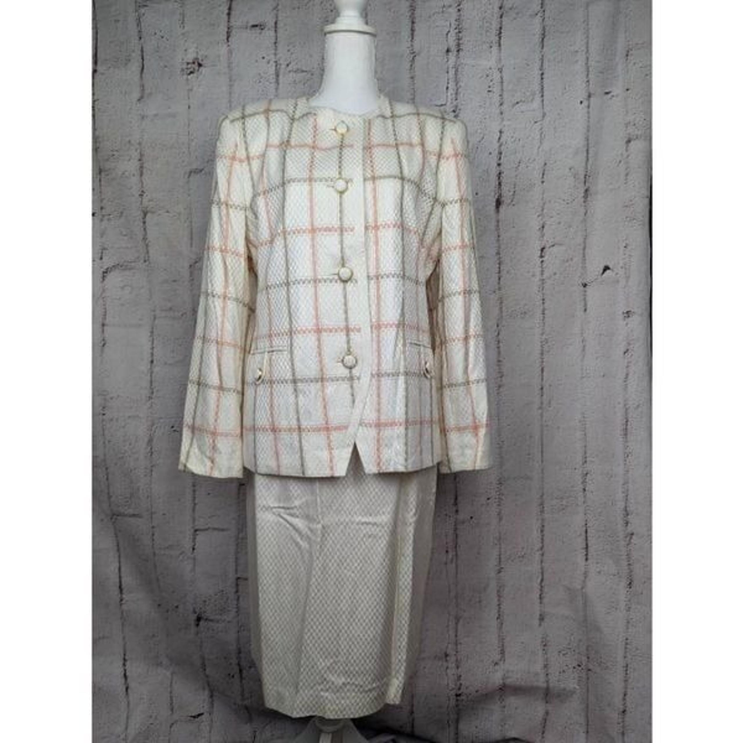 Executive Collection Skirt Suit Women 12 Off White Pink Plaid Career 2pc Classic