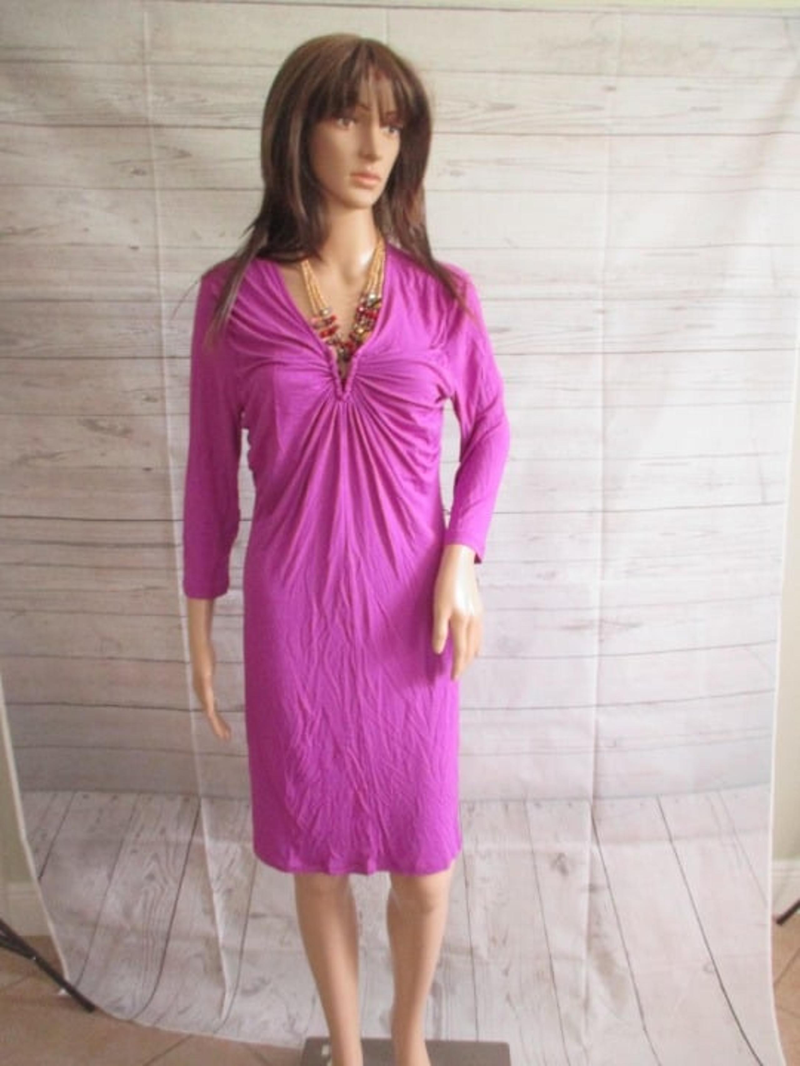 NWT - DAISY FUENTES stretchy bodycon dress - sz M - MSRP $58.00