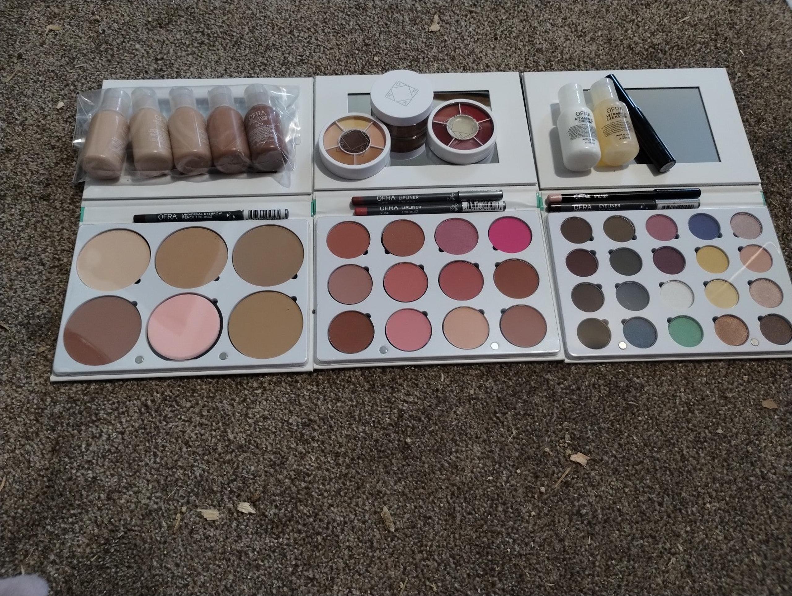 Ofra pro makeup kit