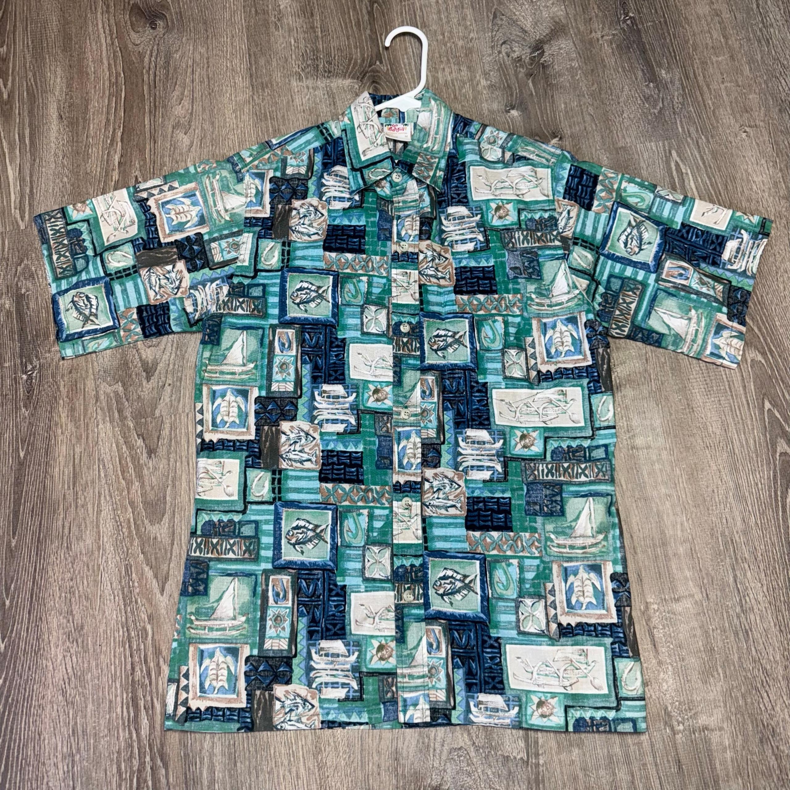 Hawaiian Shirt M Go Barefoot USA Tiki Surf Ocean Fish Print Aloha Cotton