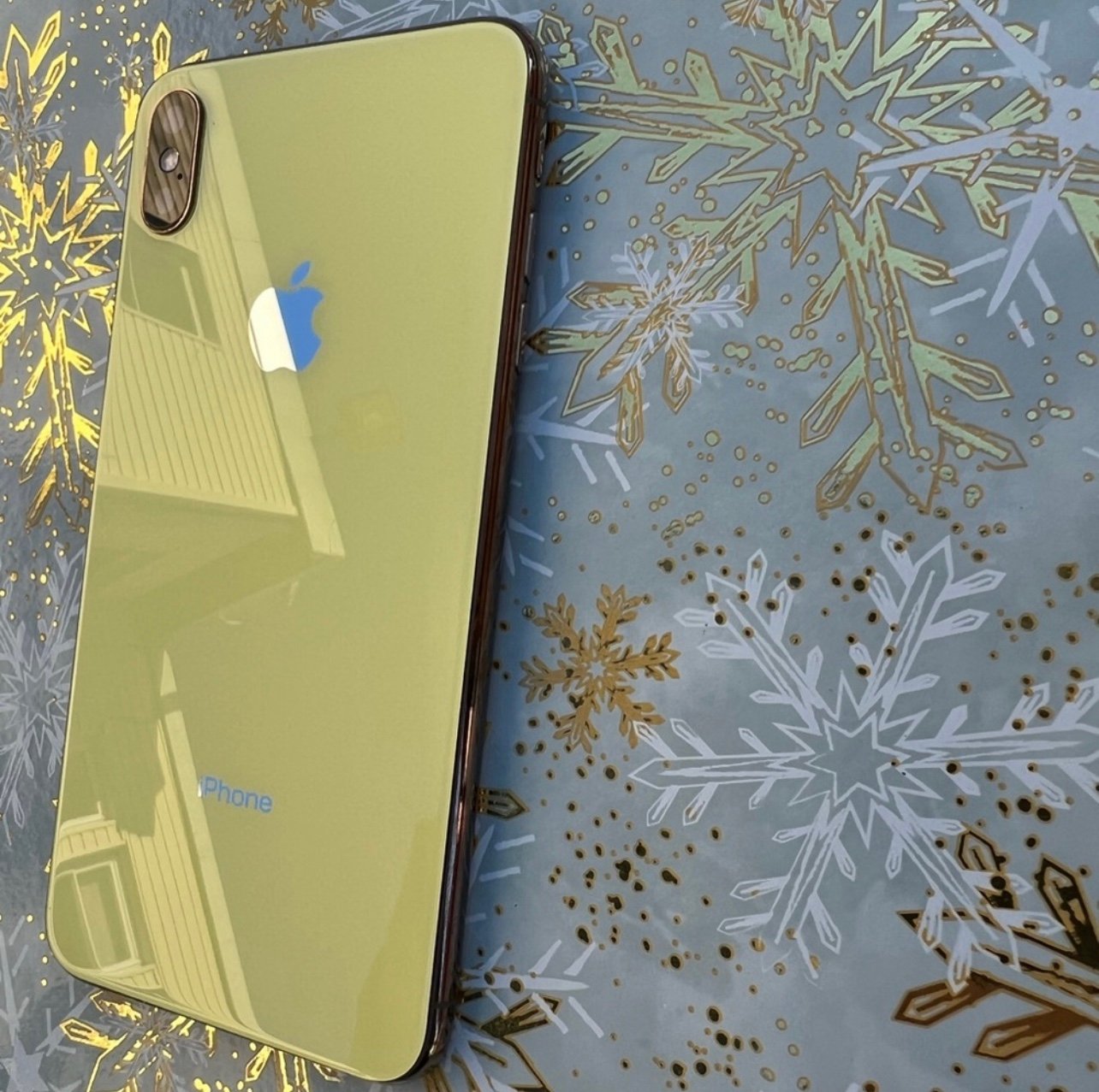 Apple iphone Xs Max Custom  Yellow & Gold Frame with small parts