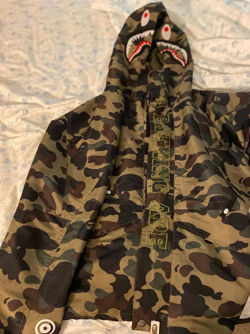 Bape 1st camo shark hoodie