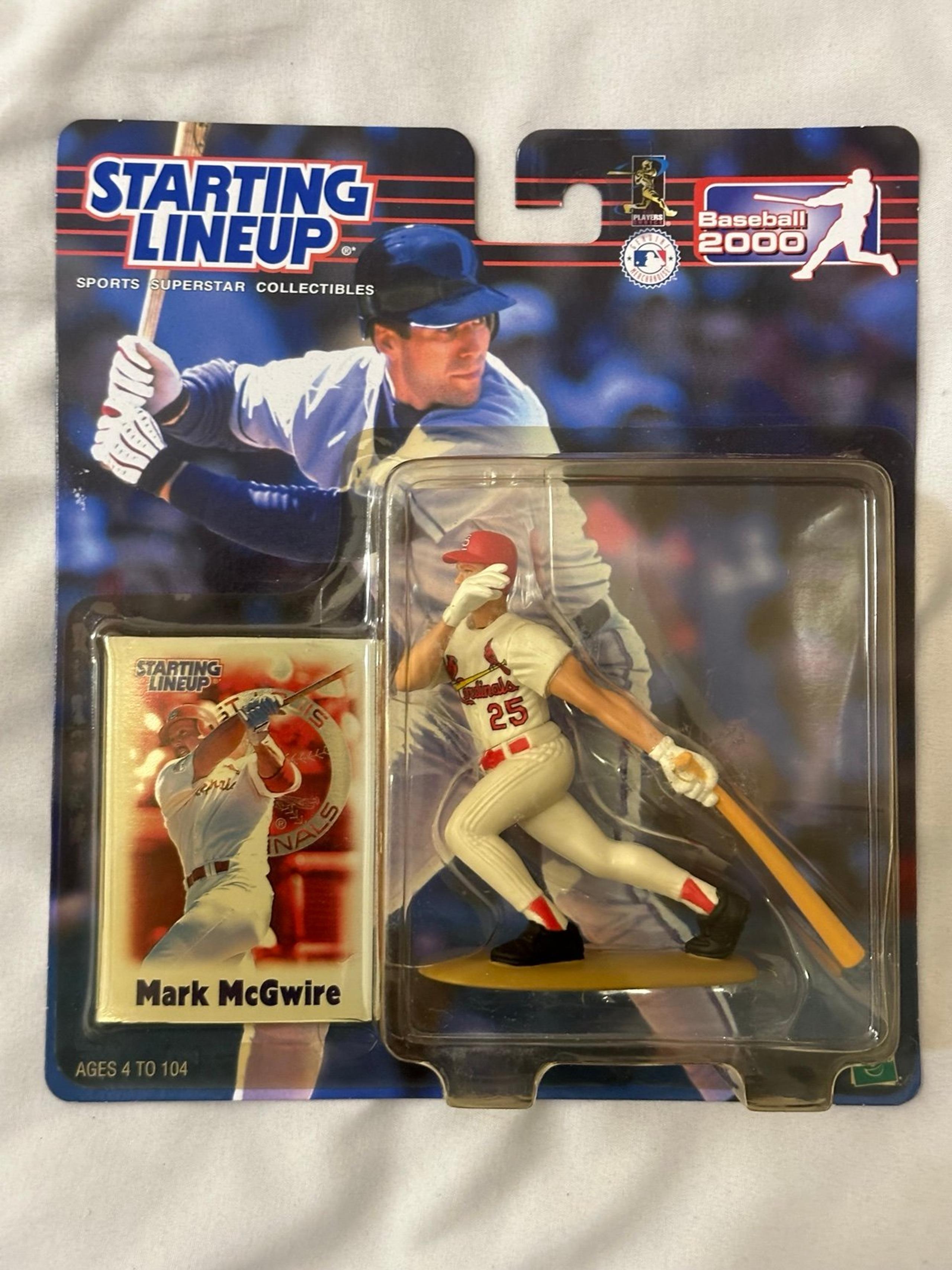 2000 Starting Lineup MARK MCGWIRE Baseball Figure Card  Cardinals  SLU MLB NEW