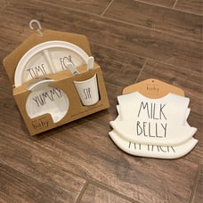 Rae Dunn Baby 5 Piece Plate Gift Set + Bonus Bibs NWT!