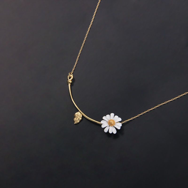 Daisy earring necklace female collarbone chain ins trendy simple temperament all