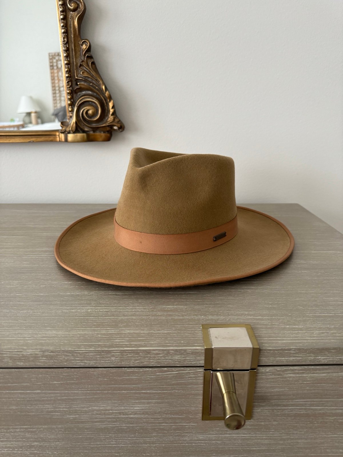 Gigi Pip - Monroe Brown Rancher Hat