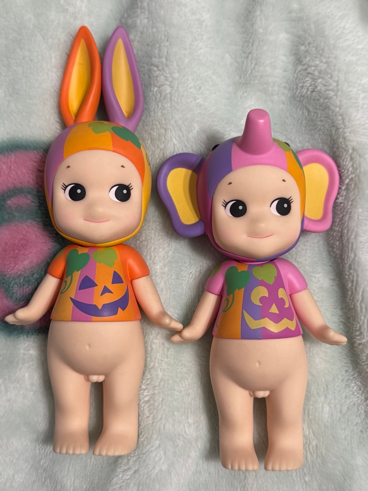 Sonny angel halloween artist collection ( rabbit & elephant )