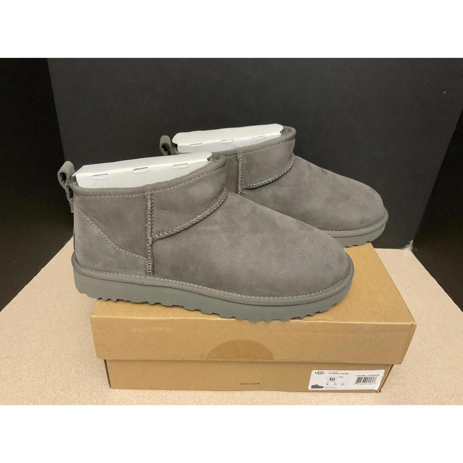 New! Womens UGG Classic Ultra Mini Platform Grey Boots. Size 10. Awesome!