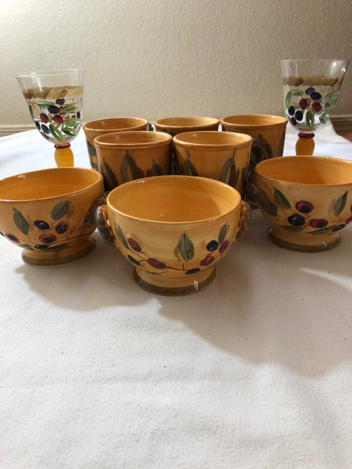10-piece gibson hand painted ceramics