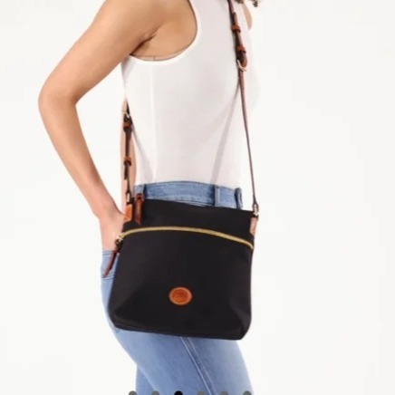 Dooney & Bourke - Nylon Crossbody Bag | ~10.5 x 4 x 10.25