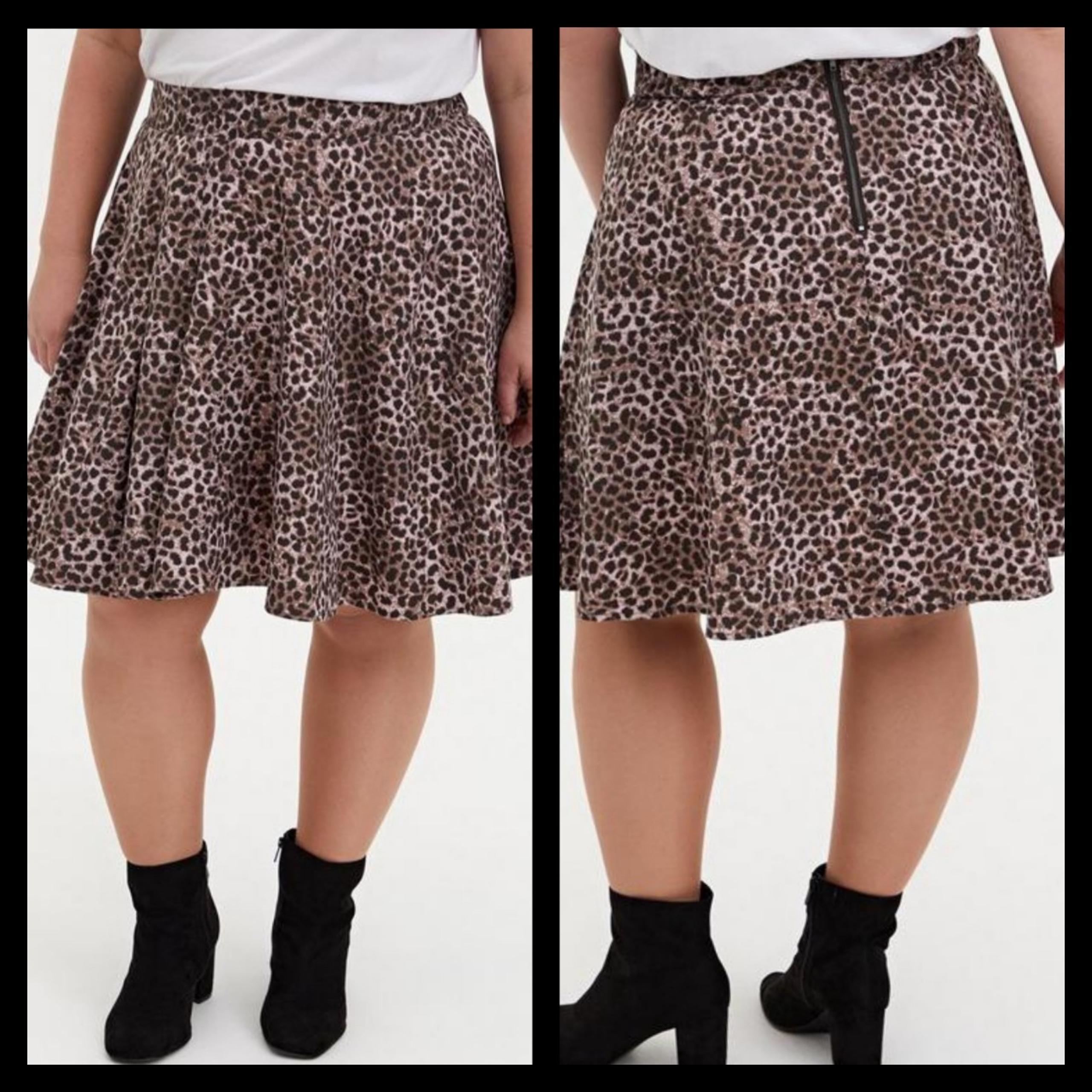 NWT Torrid Mini Twill Pleated Skater Skirt Size 0X