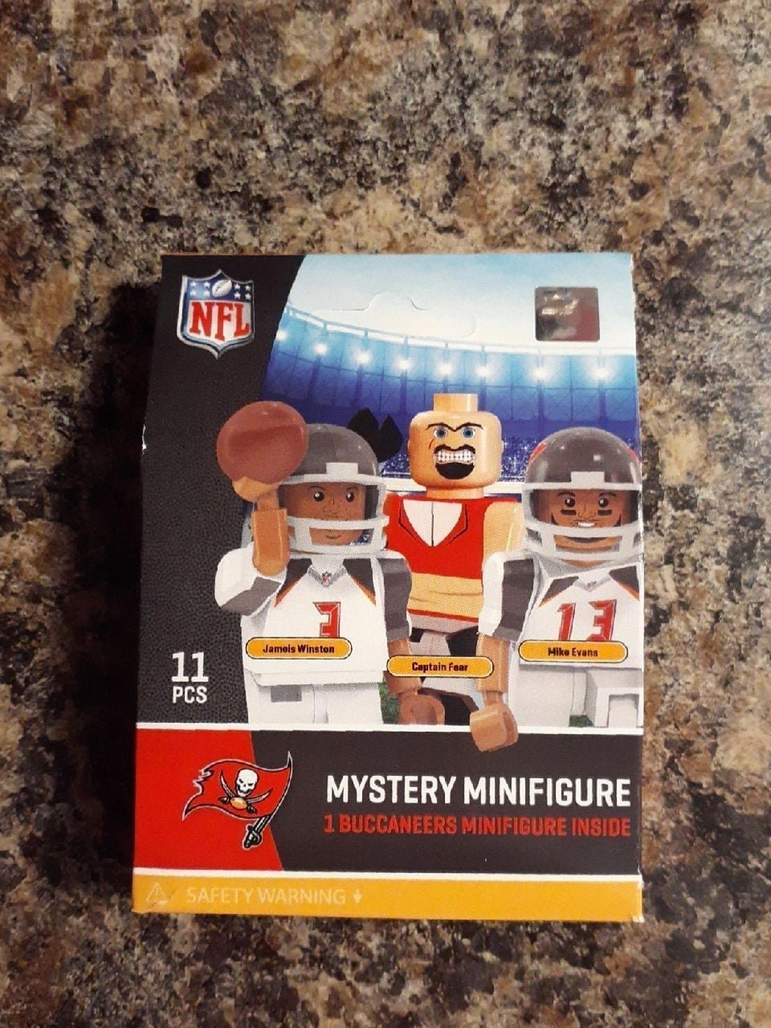 Oyo Sports Tamp Bay Buccaneers Mystery Minifigure