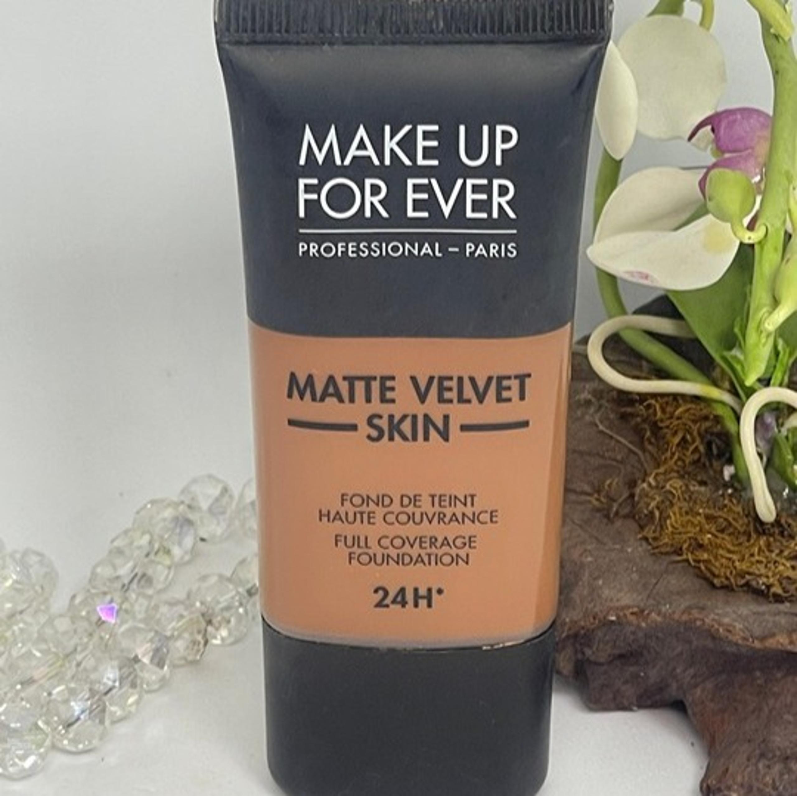 Make Up For Ever Matte Velvet Skin Liquid Full Coverage Foundation - Y533 - New